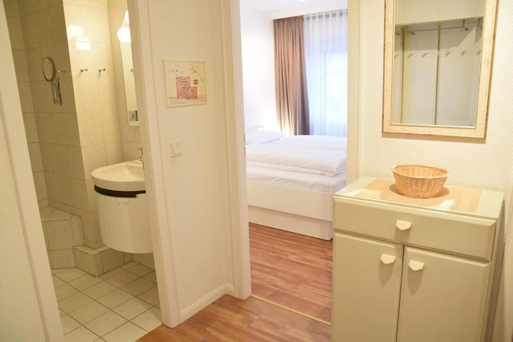 Gemuetliches 2-Zimmer-Appartement Mit Balkon Richtung Sueden. Westerland Esterno foto